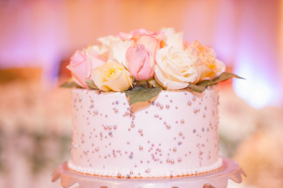 Jemný růžový dort