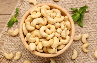 TOP důvody, proč jíst kešu ořechy: V čem jsou tak výjimečné?