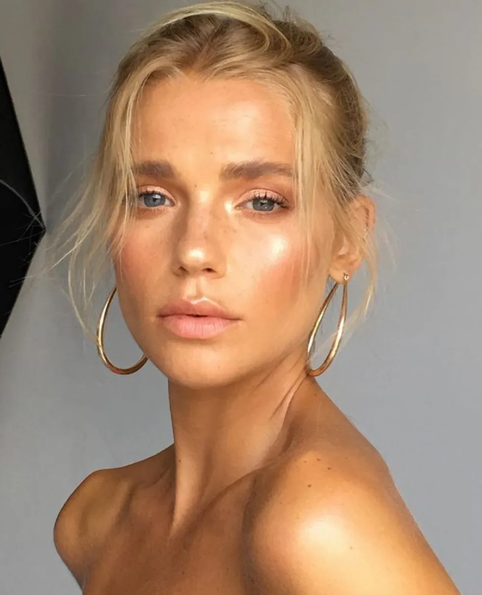 Make-up pro světlou pokožku