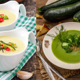Cuketová polévka na různé způsoby: Recept na krémovou i thajskou verzi