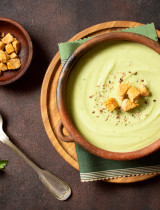 Recept na krémovou celerovou polévku: Zdravý a chutný způsob, jak podpořit imunitu!