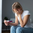 Neplánované těhotenství: Citlivý průvodce pro ženy, které hledají oporu, odpovědi a klid