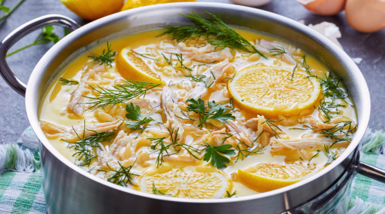 Lahodná rybí polévka: Tradiční recept a nápady na rychlé obměny!