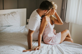 Nevolnost po sexu? Známe reálné důvody, které ji mohou způsobovat