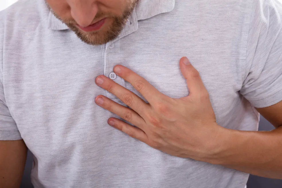 příznaky refluxu