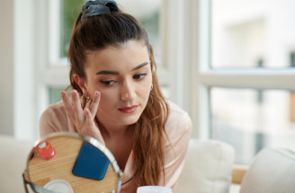 10 největších začátečnických skin care chyb – škodí pleti, brzdí výsledky!