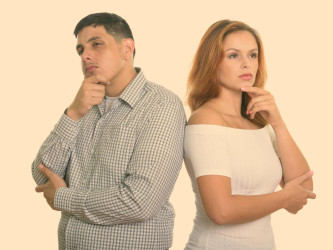 Proč muži žijí kratší dobu než ženy? Pravda, kterou odhaluje věda