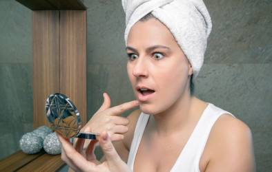 5 virálních beauty trendů, které mohou pleti spíše uškodit než pomoci