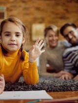 Proč ti nejpřísnější rodiče vychovávají nejšťastnější děti? Tajný trénink bohatých rodin