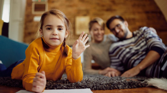Proč ti nejpřísnější rodiče vychovávají nejšťastnější děti? Tajný trénink bohatých rodin