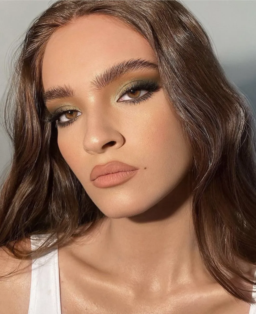 zelené oční stíny