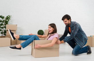 10 tipů, jak si usnadnit stěhování – zvládněte to bez stresu!