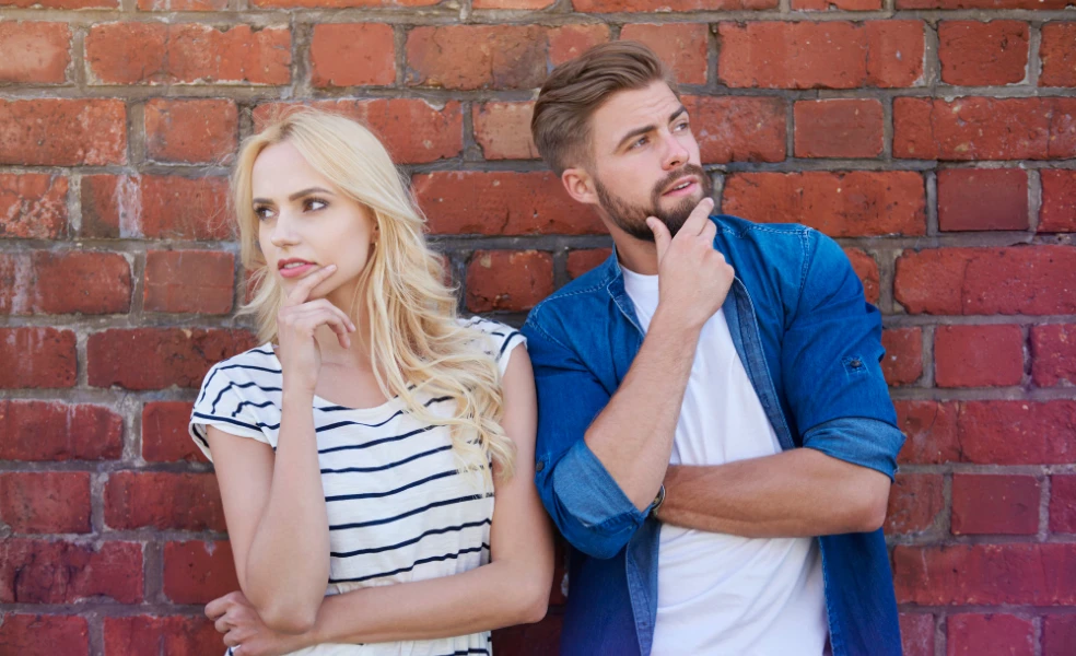 Coho litují mladí lidé