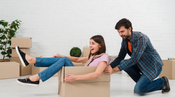 10 tipů, jak si usnadnit stěhování – zvládněte to bez stresu!