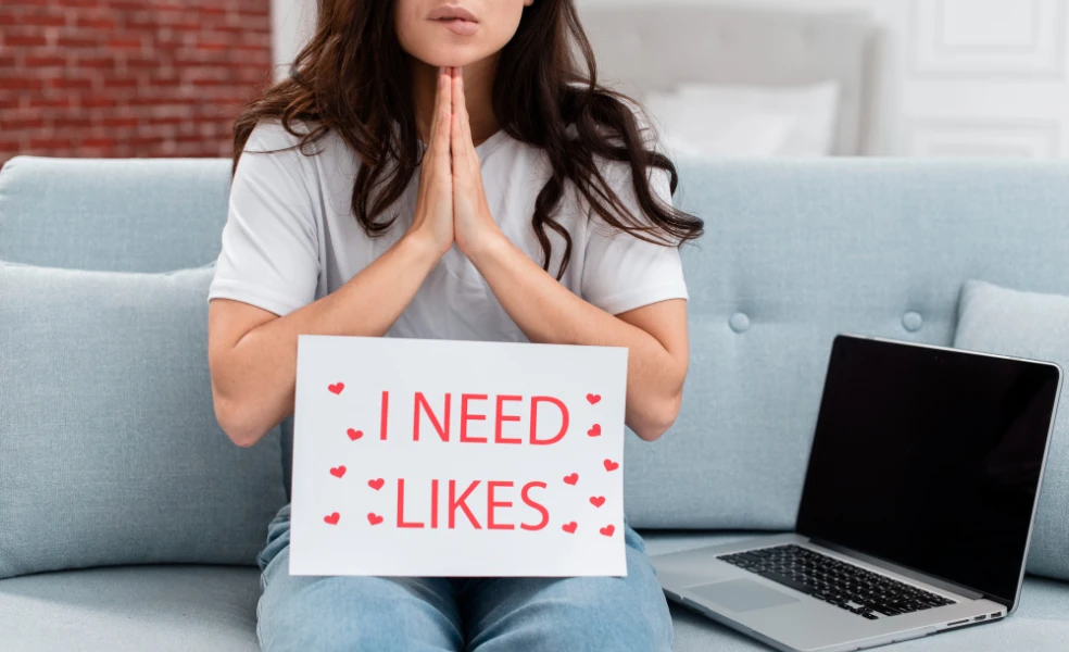 Breadcrumbing ve vztahu