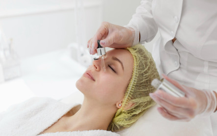 mikrodávkování Accutane