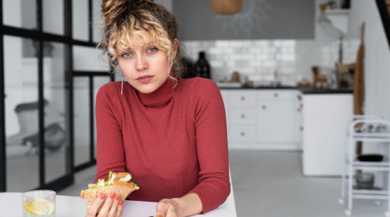 Milenialové mění pravidla stárnutí: Jaký je nový pohled na krizi středního věku?