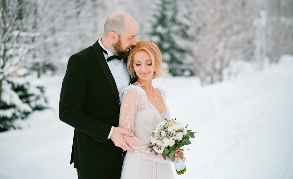 výhody zimní svatby