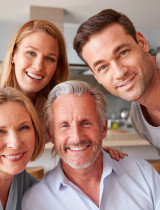 Proč někdy děti v dospělosti přeruší kontakt s rodiči? Kdo je na vině?