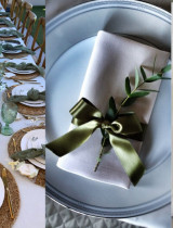 Jak uložit nebo poskládat ubrousky na svatebních stolech: Tradiční i trendy inspirace