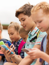 Rodiče, pozor! Toto je skutečný důvod, proč je vaše dítě závislé na obrazovce