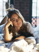 Proč ženy spí hůře než muži? Takhle konečně překonáte nespavost!