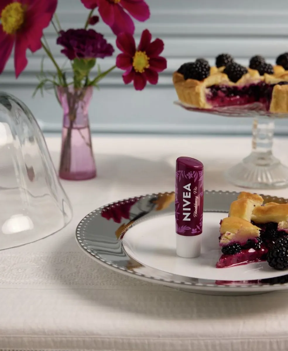 Blackberry Pie – Kate & Anthony