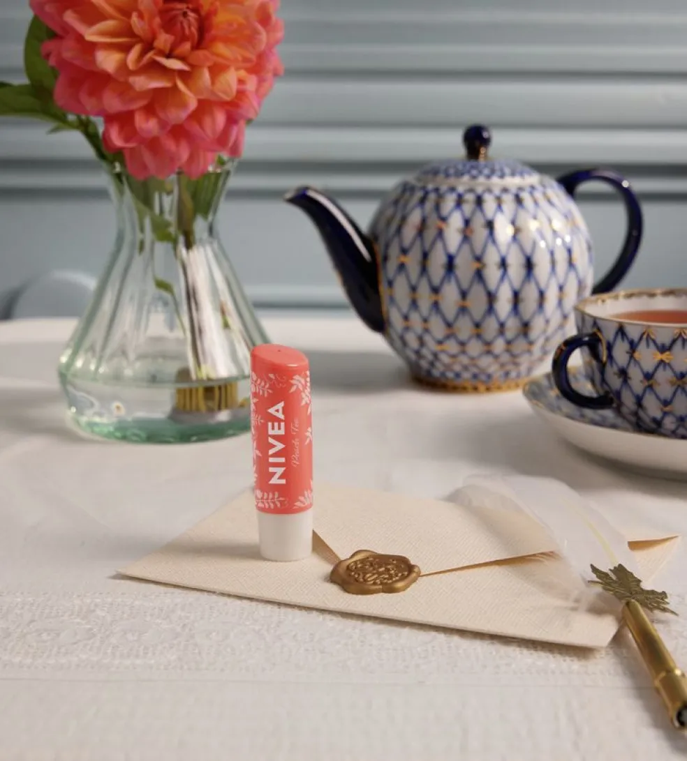 Peach Tea – Penelope & Colin