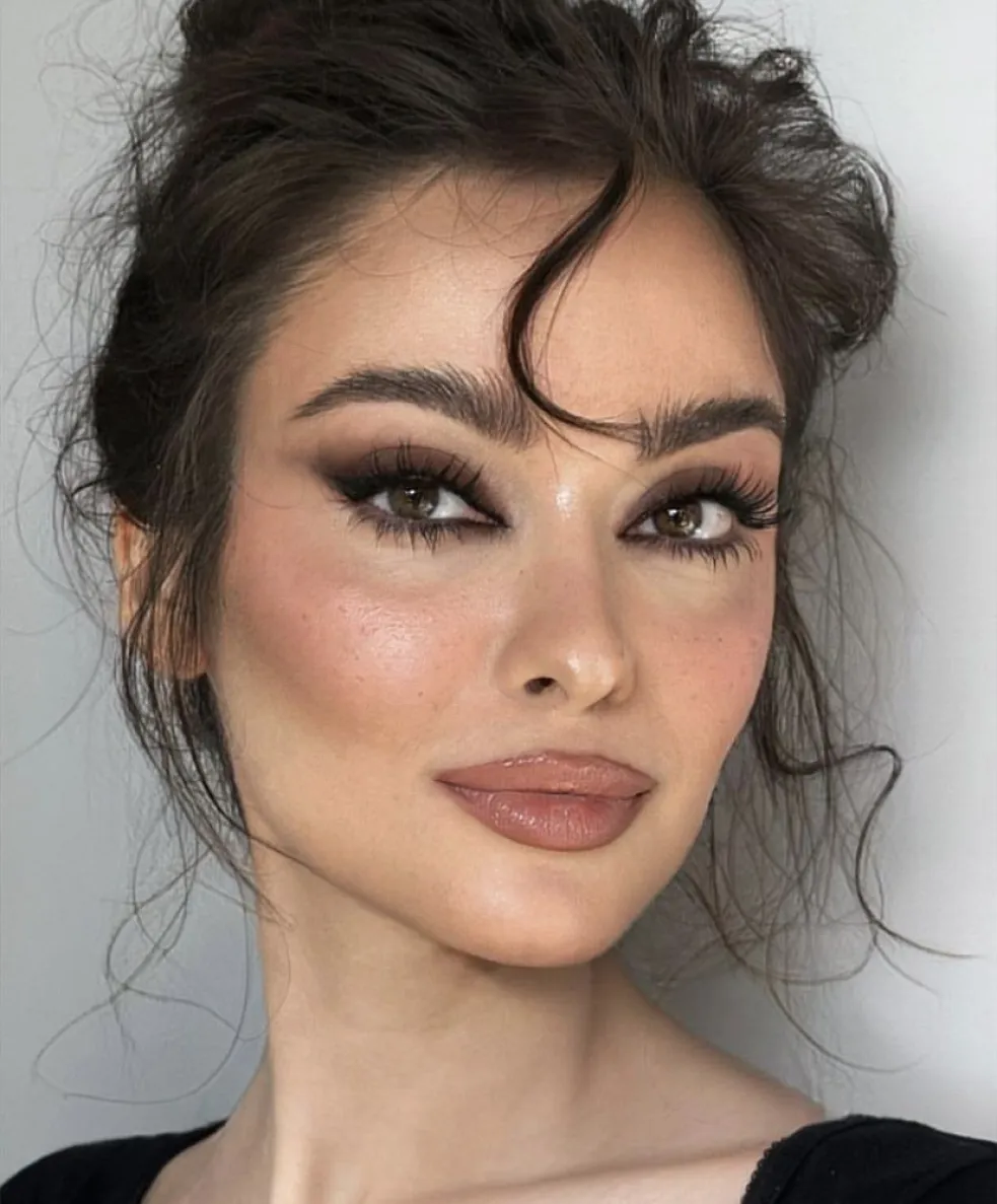 Gotické líčení v light verzii