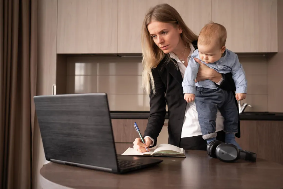 Mateřství a kariéra