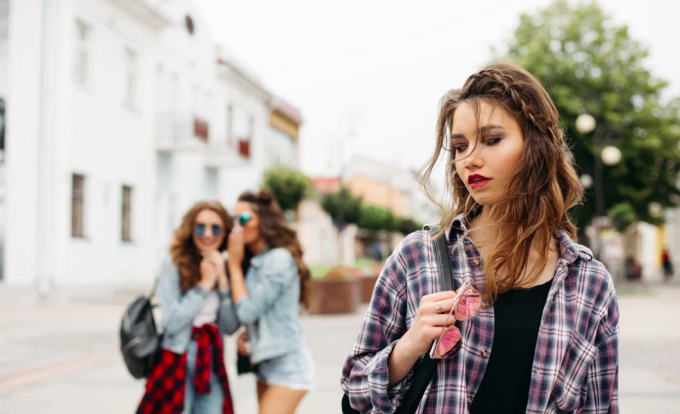 Znaky závistivé osoby