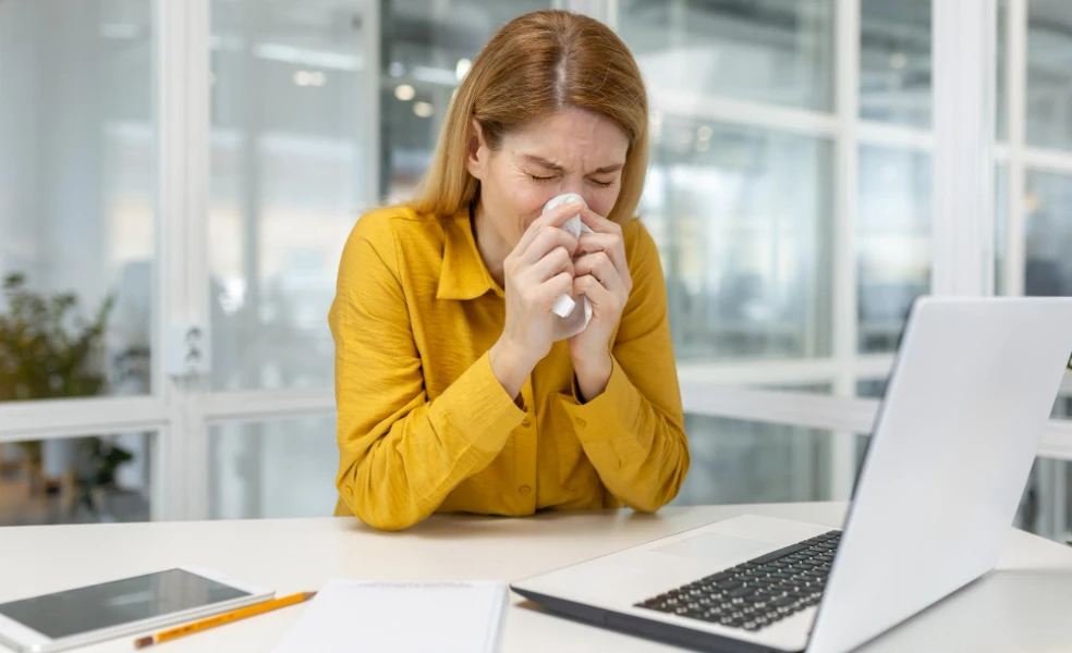 Chození do práce s nemocí