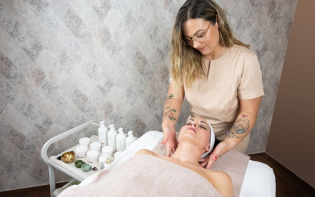 ASTRALI vstupuje do kosmetických salonů