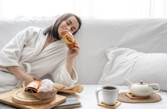 Proč vás sladké snídaně ráno unavují? Odpověď vás překvapí!