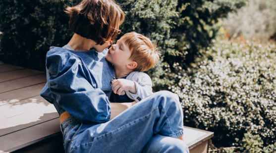 Když se po dítěti nepoznáváte: Proč je změna pohledu na sebe přirozená