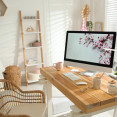 Jak si zorganizovat pracovní stůl pro lepší soustředění