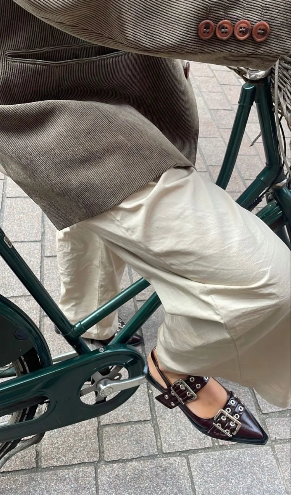 balerínky s páskem