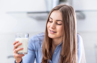 Jak zastavit chuť na sladké večer: 3 kefírové nápoje