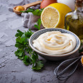 Domácí majonéza z 1 vajíčka: Jednoduchý recept, který zvládnete