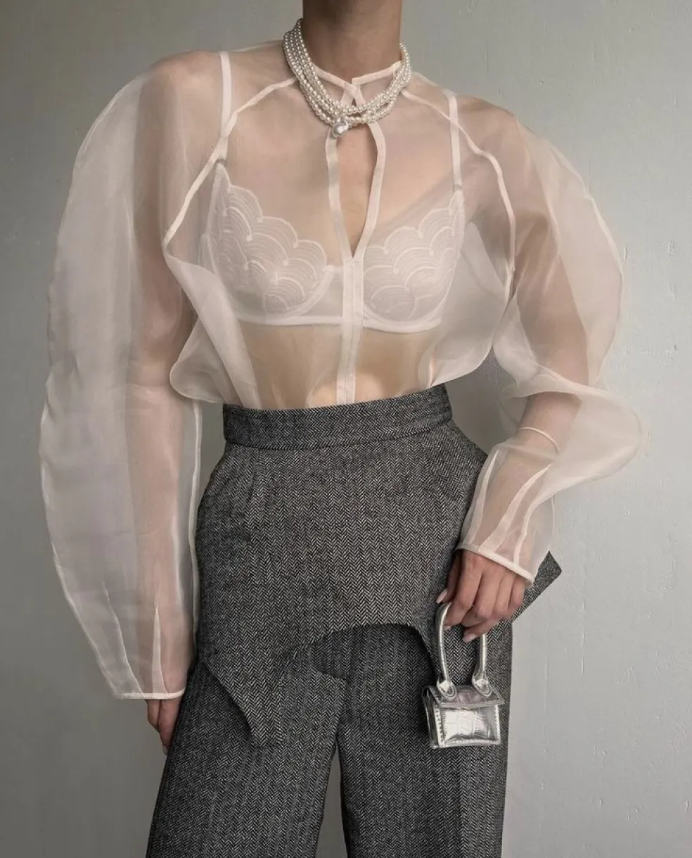 transparentní materiály