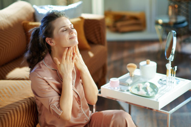 Kyselina laktobionová v kosmetice – neznáš ji? Seznam se s jejími skvělými účinky!