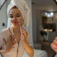 Proč vaše skincare rutina nefunguje? Nejčastější chyby, které brzdí výsledky